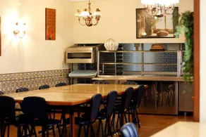 BE Flashpackers Hostel - Image 4