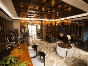 Dengyigeren Riverview Inn Fenghuang Yunqiao - Image 3
