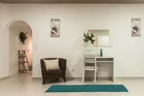 WestSide Beach House - Image 5