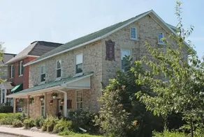 Drummond House - Image 2