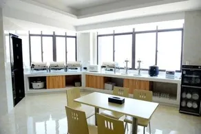 Thank Inn Plus Hotel Anhui Chuzhou Tianchang New Passenger Transportation Center - Image 4