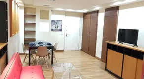 Errathens Cherry and Berry Apartments - Image 3