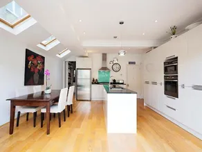 Veeve Holiday Home Westhorpe Road Putney - Image 3