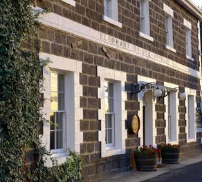 Elephant Bridge Hotel - Image 1