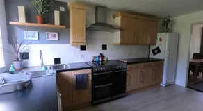 6 Bedroom Homestay Lookin - Image 2