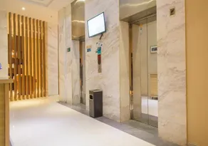 City Comfort Inn Wuhan Guanggu Daxueyuan Road - Image 3