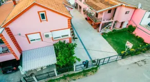 MC Villa Apartments - Image 2