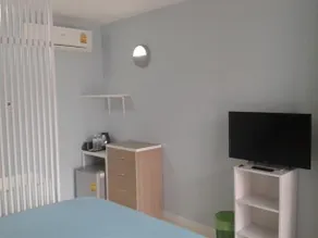 Tiny House - Image 3