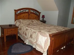 Inn the Woods Ruby Minisee - Image 5