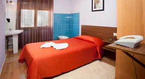 Hostal Goias - Image 4