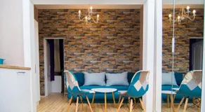 Nice Place - Image 5