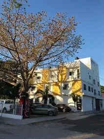 Hotel Puerto Campeche - Image 1