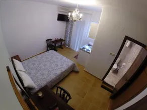 Akrotiri Hotel - Image 5