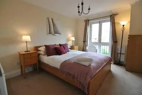 Eton Kingstable Street 15 - Image 3
