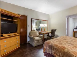 Lotus by Hotel Inn - Hot Springs - Image 3