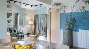 Athinais LAK Villa - Image 2