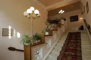 Festetich Kastélyszálló & Zsuzsanna Hotel - Image 2