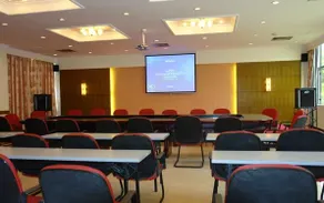 Wuzhishan Resort Hotel - Image 4