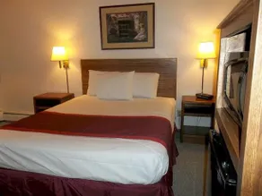 Best Western El Rancho - Image 1