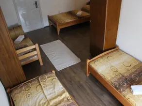 Hostel S - Image 2