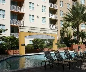 Camden Las Olas - Image 1