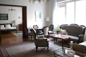 City Classic Apartment - Image 4