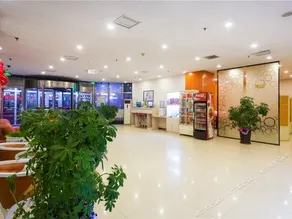 Yijia Boutique Hotel - Image 4
