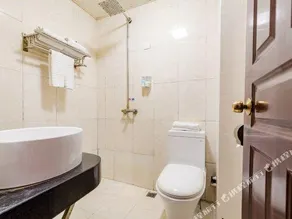 ZHONGZHOU YINZUO BUSINESS HOTEL - Image 3