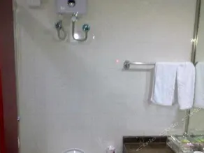 Dongyuan Hotel - Image 4