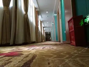DUSHI 88 EXPRESS HOTEL DAZHOU NANWAI - Image 3