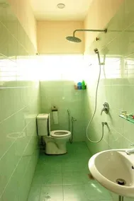 Mystery Holiday Home Melaka - Image 4