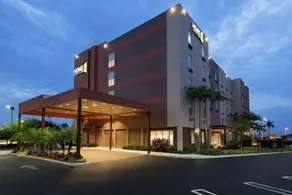 Home2 Suites Florida City - Image 4