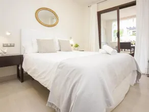 Paradise at Medina de Banus - Image 5
