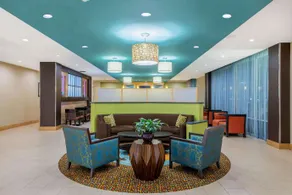 La Quinta Inn & Suites by Wyndham Little Rock - West - Image 2