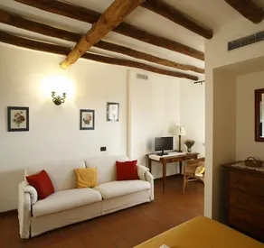 Agriturismo Tenuta La Pila - Image 3
