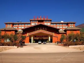 Ning Lang Hotel - Image 2