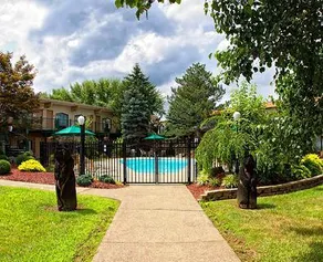 McCoy's Inn and Conference Center - Image 4