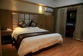 Jinshi Kaiyuan Holiday Hotel (Ningxia Jinfeng Wanda) - Image 3