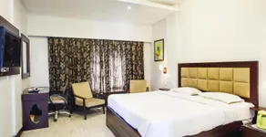 Hotel Classic International - Image 4