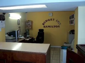 Budget Inn 2000 - Image 3