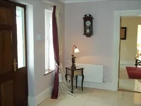 Luxurious Self Catering House Close To The Village Of Adare - Image 2