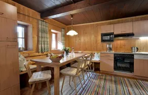 Bauernhaus & Appartement Goldschmied - Image 3