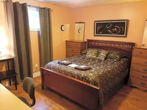 Gîte Le Trésor Caché Bed & Breakfast - Image 3
