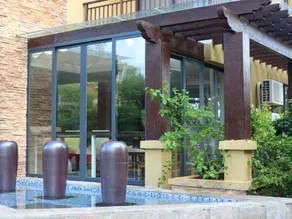 Haikou Yuezhuang Hot Spring Hotel - Image 2