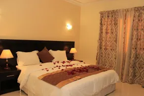 Gate Park Aparthotel - Image 5