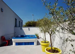 Aquarius Guesthouse - Image 3