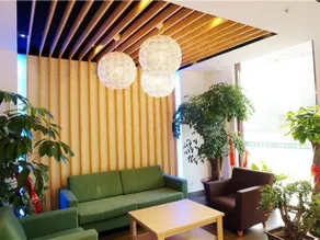 Motel 168 - Image 2