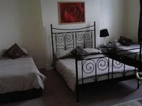 Home Park Homestay - Image 4