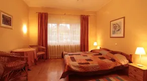 Part Cafe Residence - Image 4