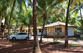 Pears Beach Resort - Image 5